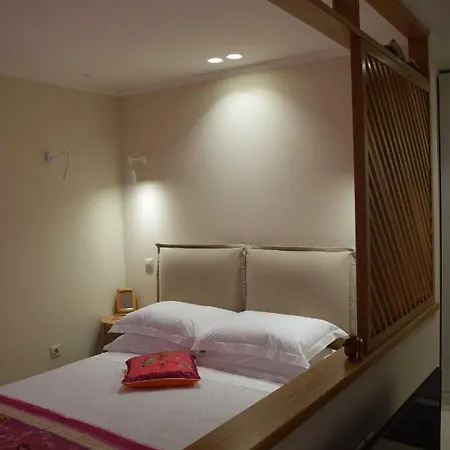 The Dom 1 Apartment